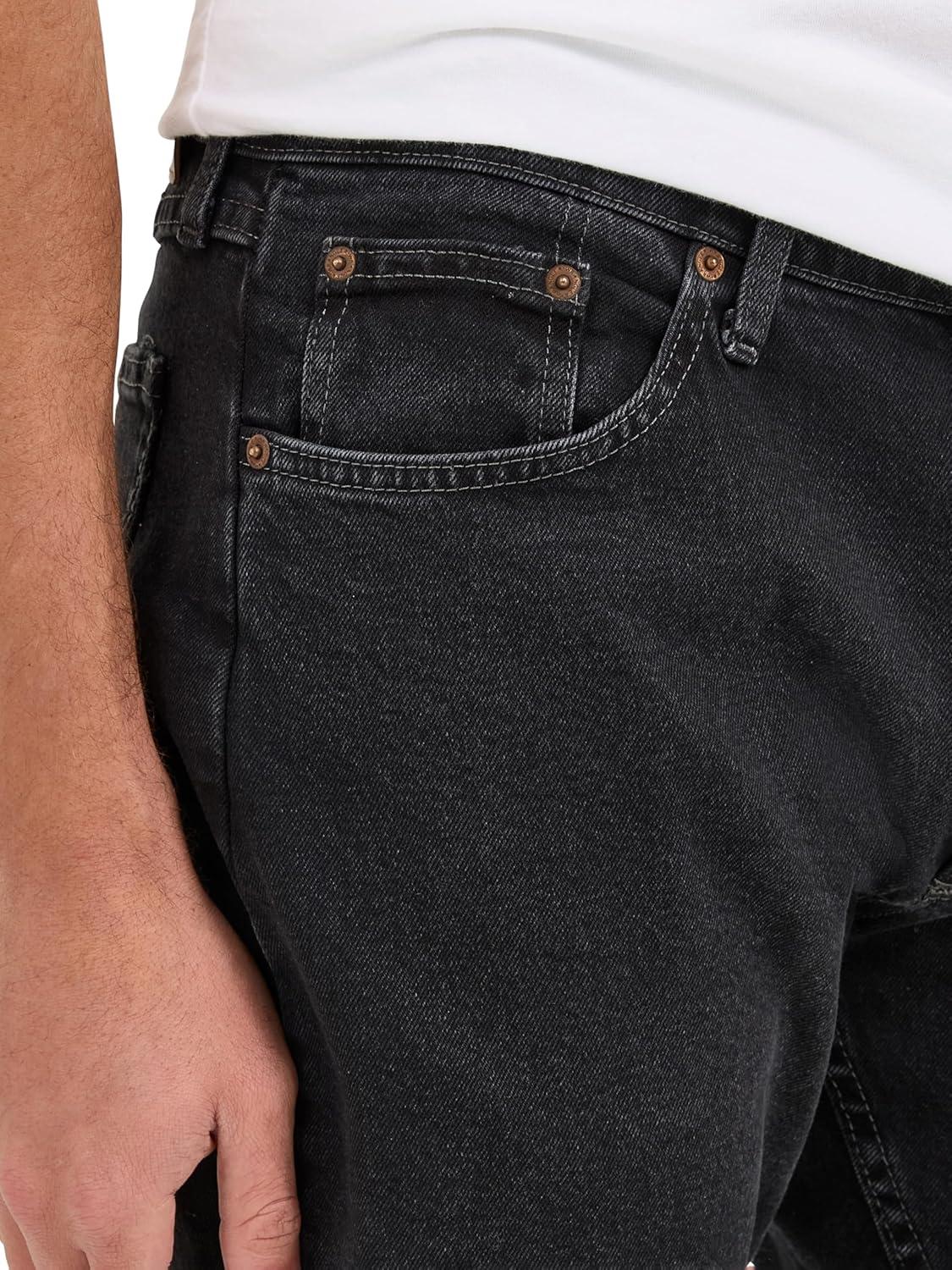 imageWrangler Mens FreetoStretch Athletic Fit JeanBlack Wash