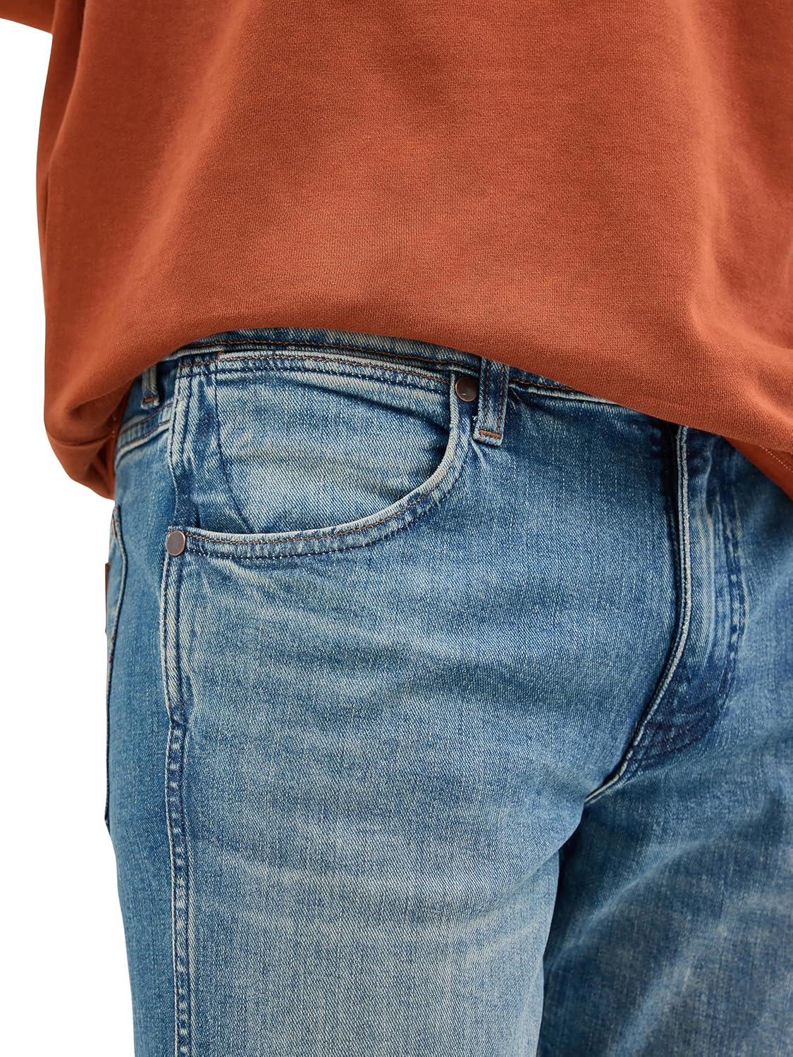 imageWrangler Mens Horizon Bootcut JeanAmerican Spirit