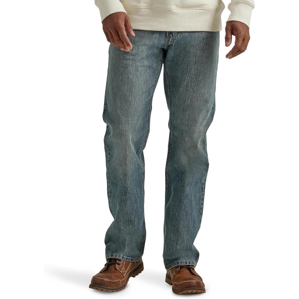 imageWrangler Authentics Mens Relaxed Fit Boot Cut JeanTinted Mid Shade