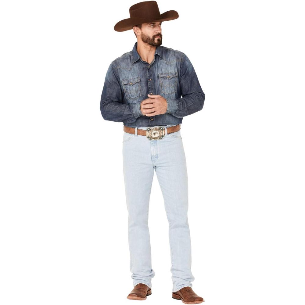 imageWrangler Mens Cowboy Cut Active Flex Slim Fit JeanBleach