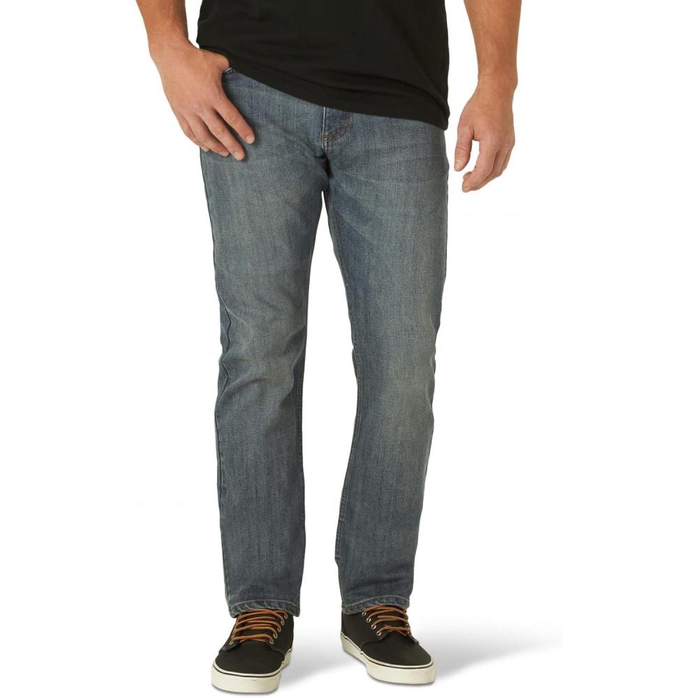 imageWrangler Mens FreetoStretch Athletic Fit JeanMediterranean