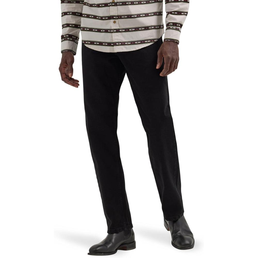 imageWrangler Mens FreetoStretch Relaxed Fit JeanBlack