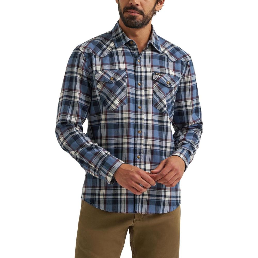 imageWrangler Mens Iconic Denim Regular Fit Snap ShirtMidnight Navy