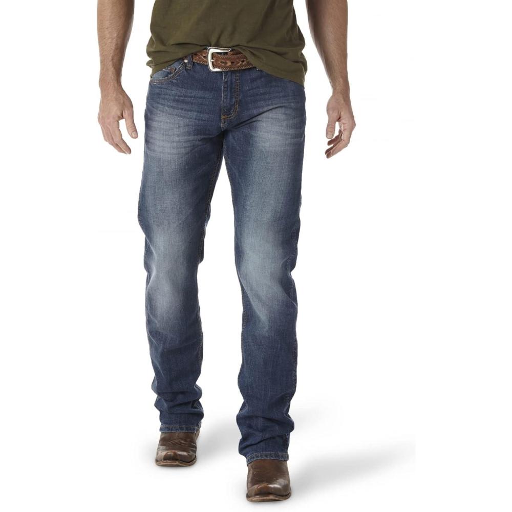 imageWrangler Mens Retro Slim Fit Straight Leg JeanCottonwood