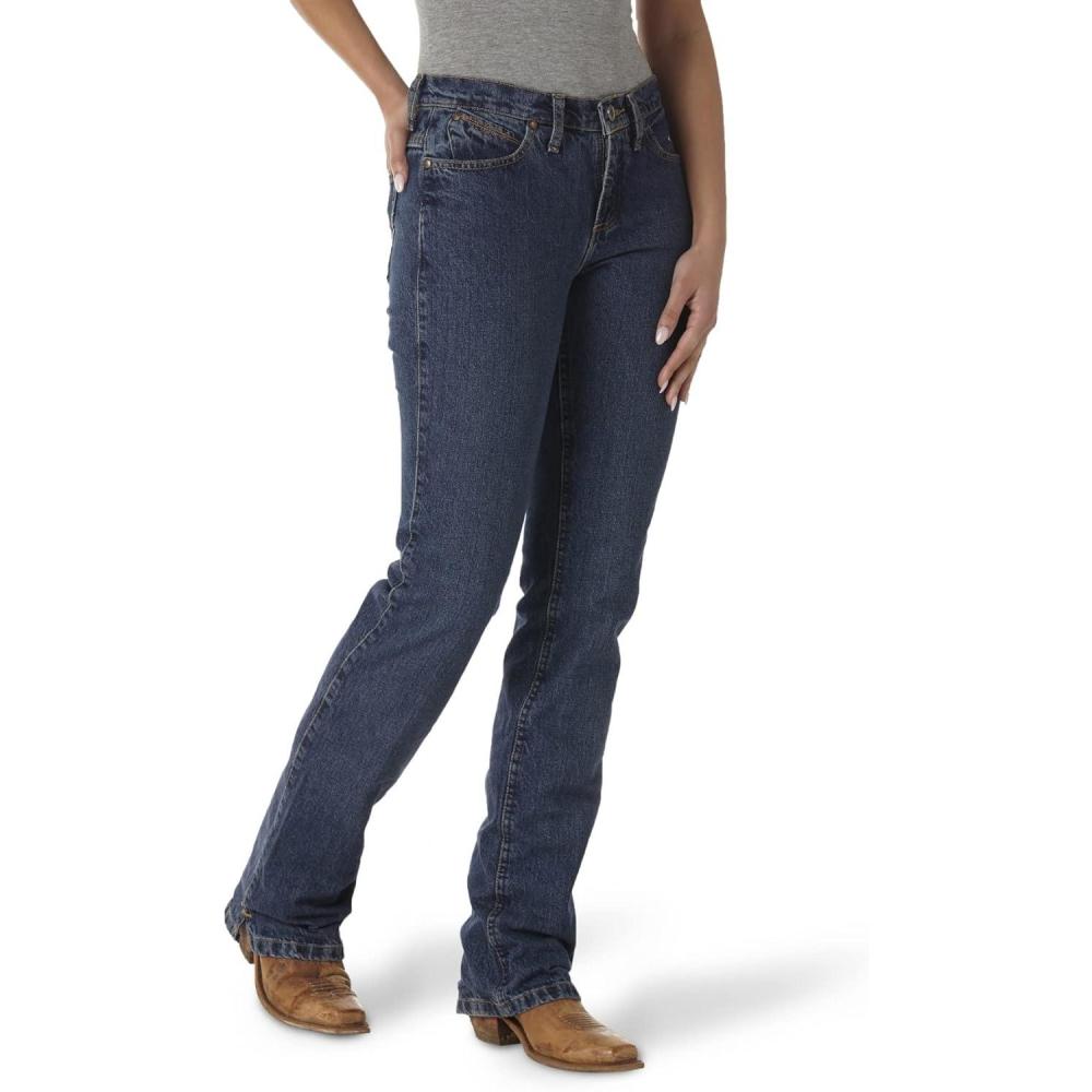 imageWrangler Womens Cash Mid Rise Vented Hem Ultimate Riding JeanAmerican Spirit