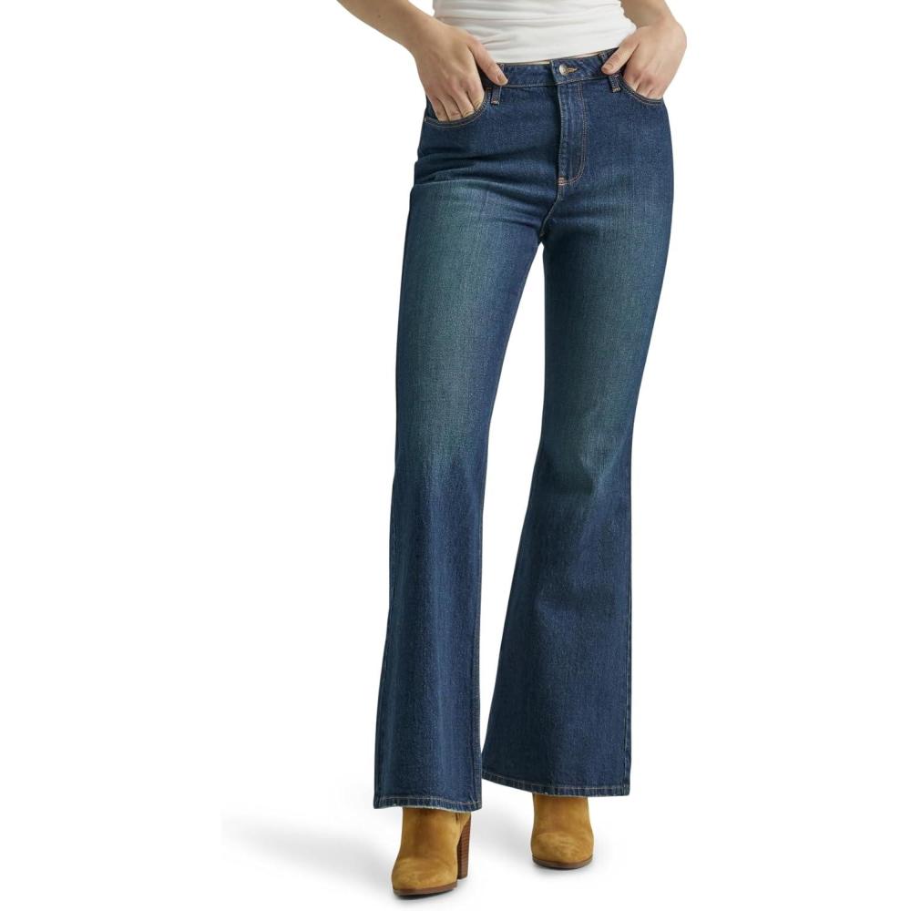 imageWrangler Womens High Waisted Fierce Flare JeanStargazer