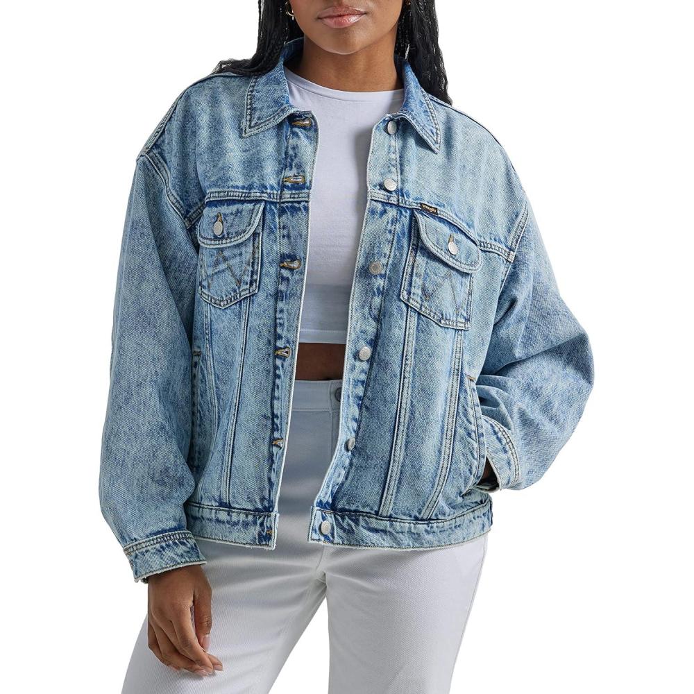imageWrangler womens Relaxed Fit Girlfriend Denim JacketMoonchild
