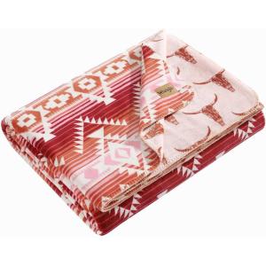 Wrangler – Queen Size Blanket, Super Soft & Reversible Plush Fleece Bedding, Throw Blanket for Couch or Bed (Glen Canyon Stripe Blue)(Jericho Pink)