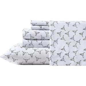 Wrangler – Twin Size Sheet Set, Ultra-Soft & Wrinkle-Resistant Bedding for Year Round Comfort, Deep Pockets, Bed Sheets with Matching Fitted Sheet & Pillowcase (Cowboy Pinstripe Blue)(Steer Skulls Black)