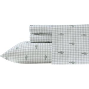 Wrangler – Twin Size Sheet Set, Ultra-Soft & Wrinkle-Resistant Bedding for Year Round Comfort, Deep Pockets, Bed Sheets with Matching Fitted Sheet & Pillowcase (Cowboy Pinstripe Blue)(Cactus Gingham Green)