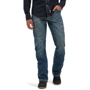 Wrangler Men’s Retro Slim Fit Boot Cut Jean(Layton)