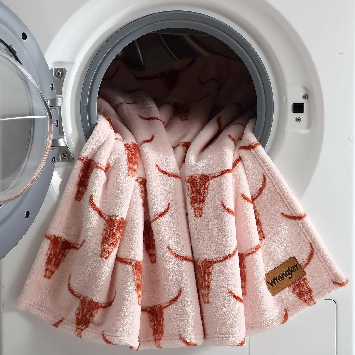 imageWrangler Blanket Super Soft Sherpa Bedding with Corduroy Reverse Yellowstone Inspired Throw Blanket for Couch or Bed Coyote Sands Orange 50quot x 60quotSteer Head Peach