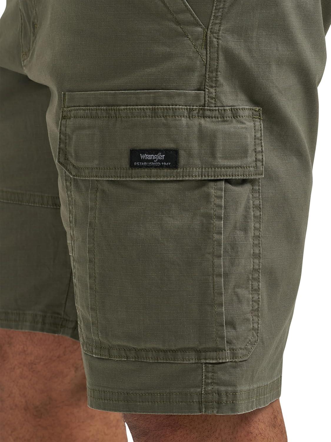 imageWrangler Authentics Mens Classic Cargo Stretch ShortOlive Ripstop