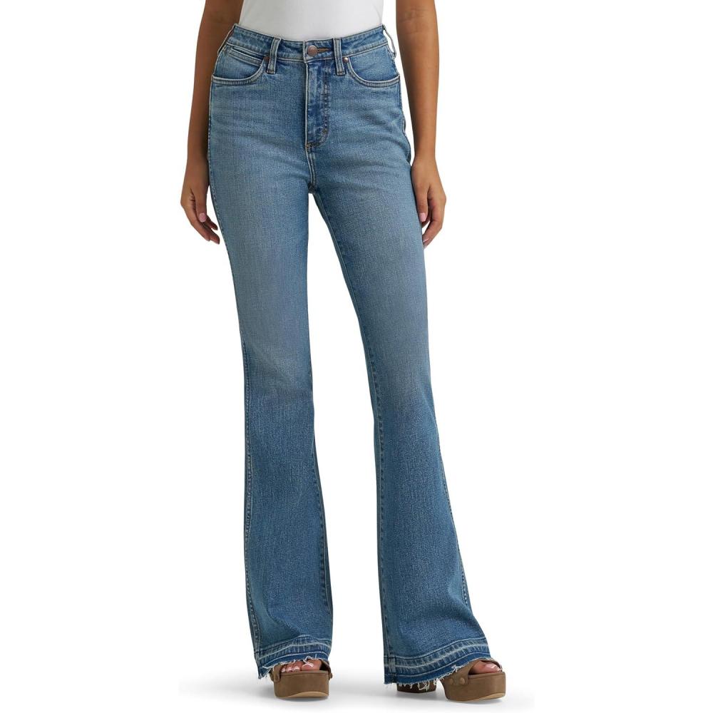imageWrangler Womens Retro Bailey High Rise Flare JeansLana